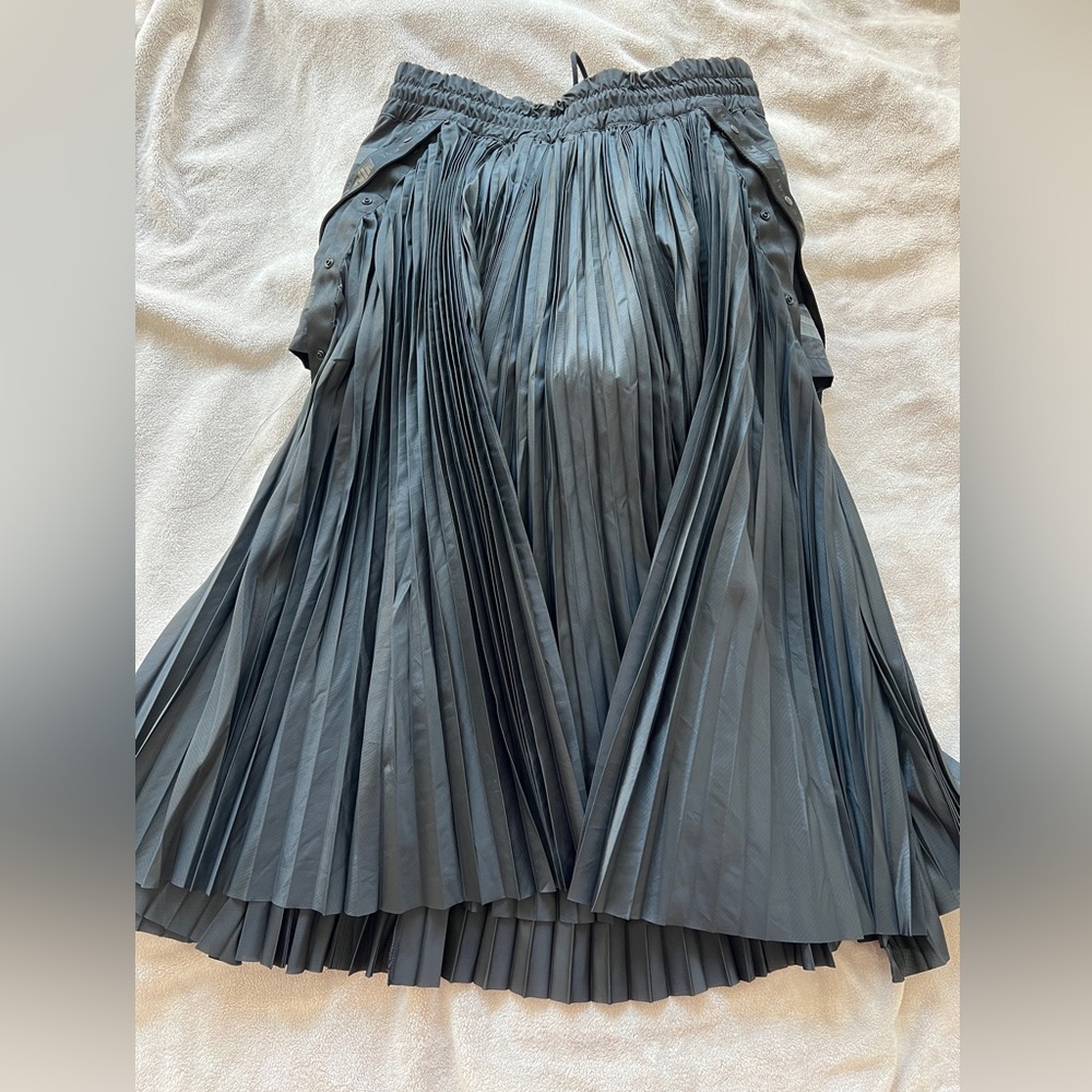 Nike and Sacai skirt - Picture 1 of 11